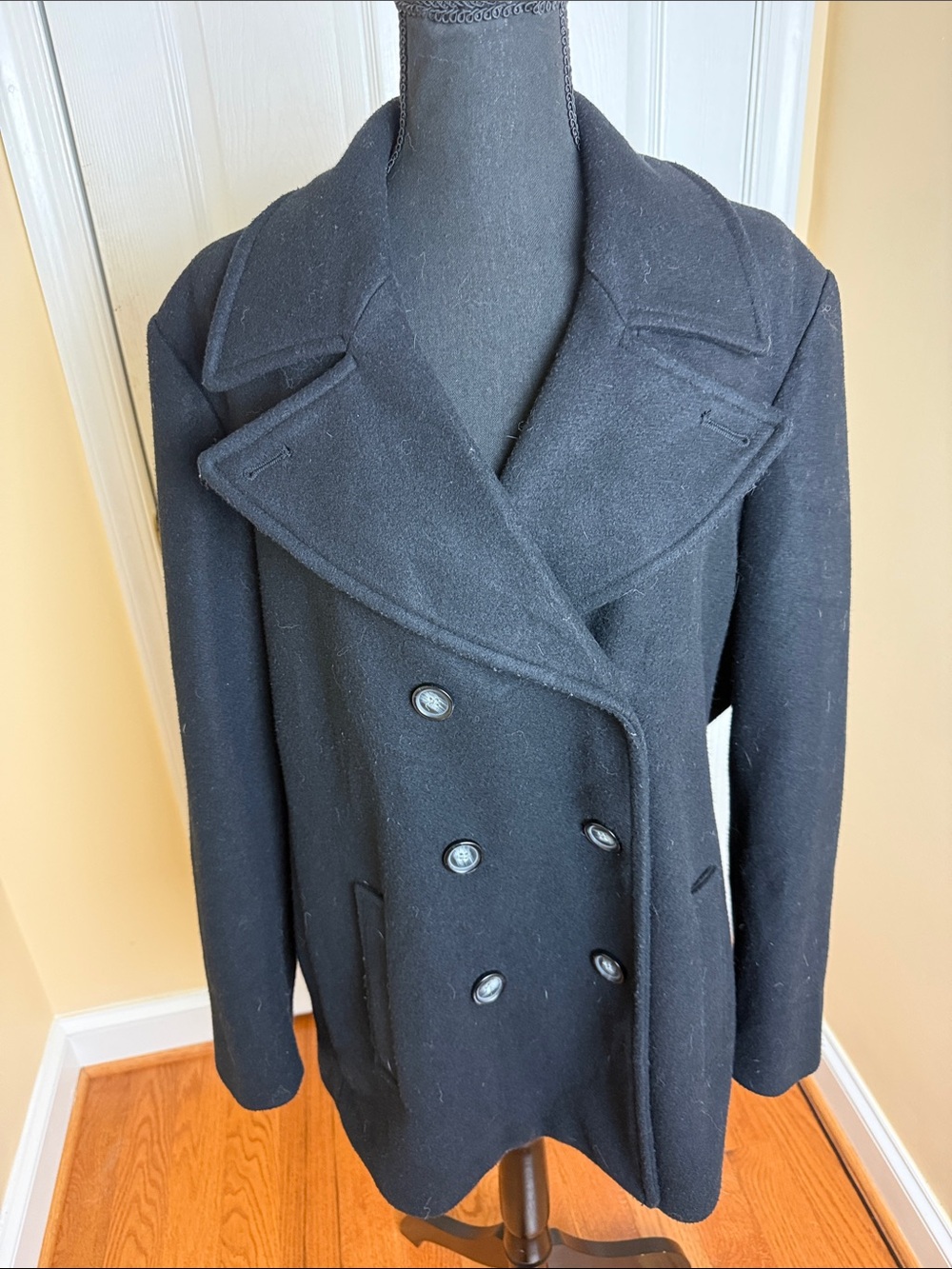 Old Navy Men's Black Double-Breasted Wool Peacoat